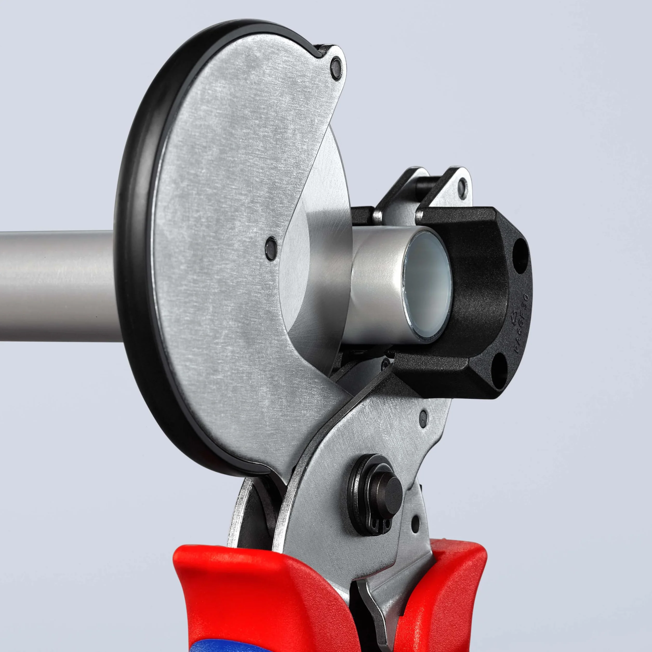 KNIPEX Cortatubos para tubos multicapa y de plástico cromado con mangos multicomponente 210 mm, 90 25 25